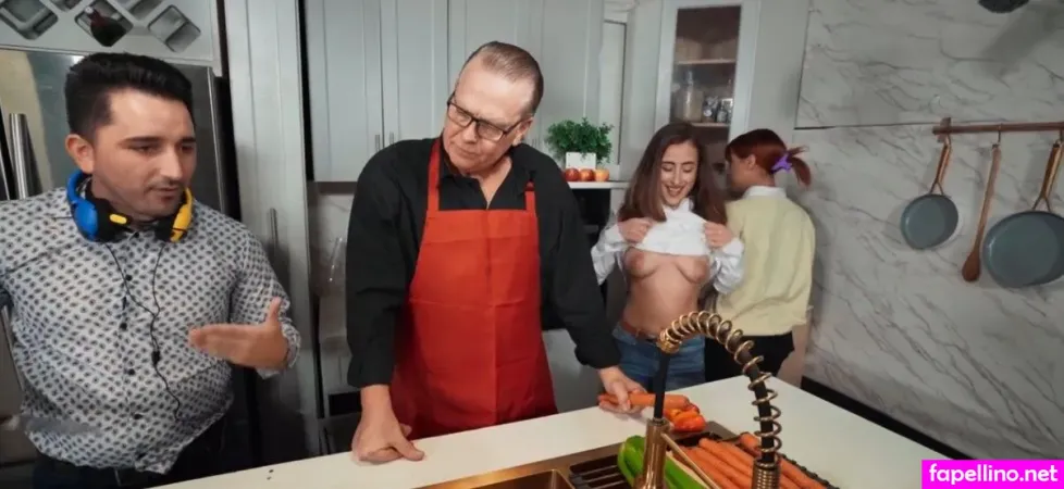 Scarlett Page OnlyFans Thumbnail #Vmy2Mn8luh