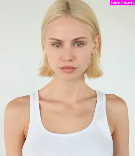 Scarlett Rose Leithold 1 OnlyFans Thumbnail #5H5Rn2bOZl