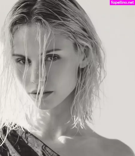 Scarlett Rose Leithold 1 OnlyFans Thumbnail #9VIGOUgjfH
