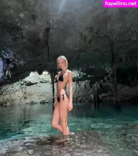 Scarlett Rose Leithold 1 OnlyFans Thumbnail #P4B8y1PnBm