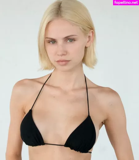 Scarlett Rose Leithold 1 OnlyFans Thumbnail #pOK6jWZNzn
