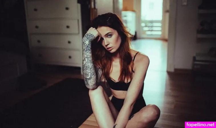 Scarlett Simoneit OnlyFans Thumbnail #B6KkV3ofOW