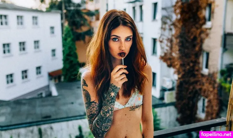 Scarlett Simoneit OnlyFans Thumbnail #YXZao0SfCo