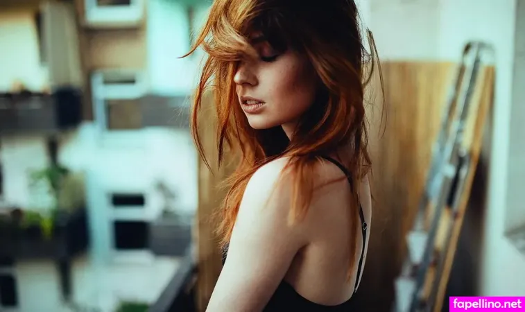 Scarlett Simoneit OnlyFans Thumbnail #ojPFiIdrC4