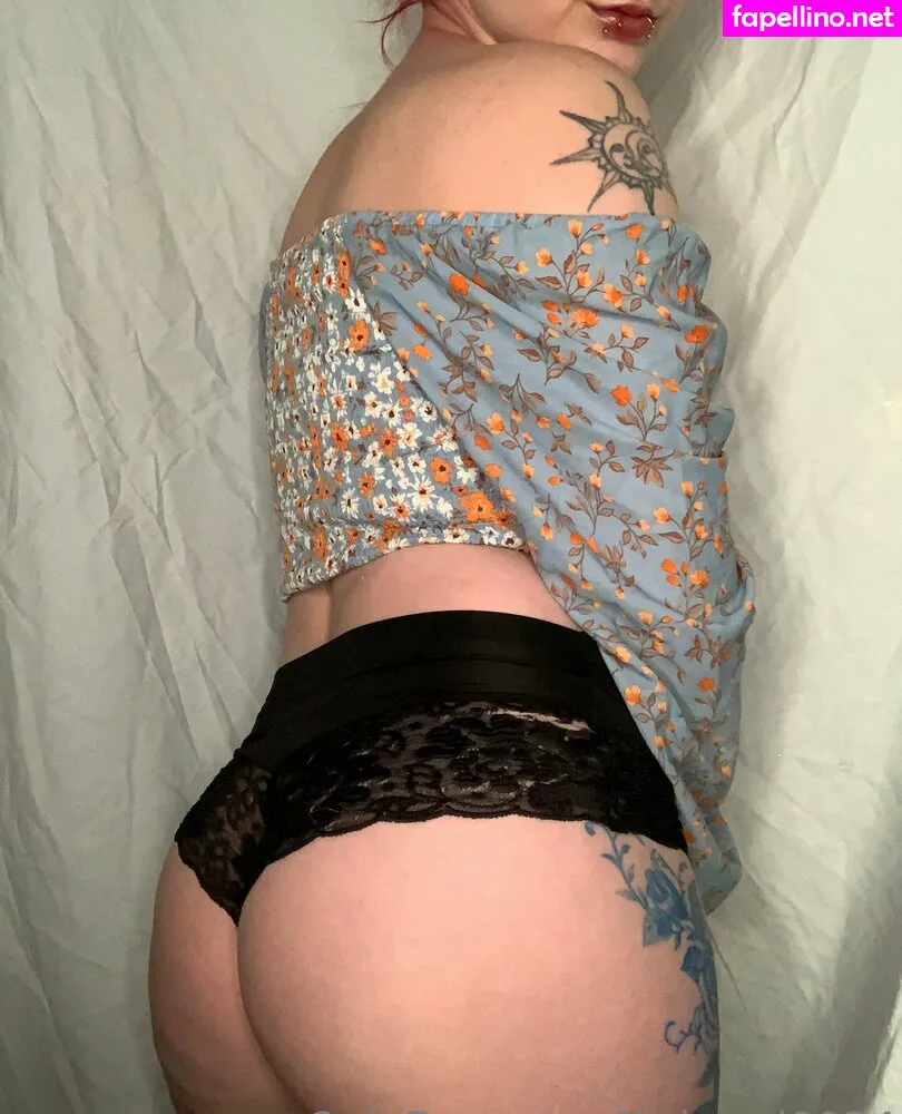 scarlett_24_, scarlett_sin24 Nude Leaked OnlyFans Photo #3lRPYDlHeg