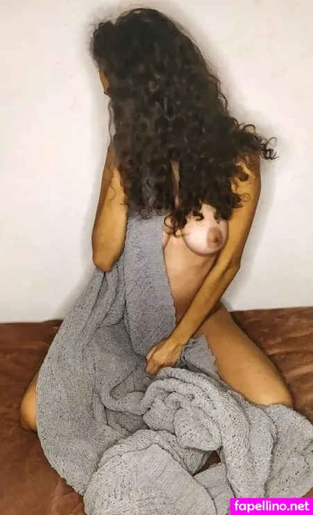 Scarlett Tt OnlyFans Thumbnail #EdUgvaE4vm