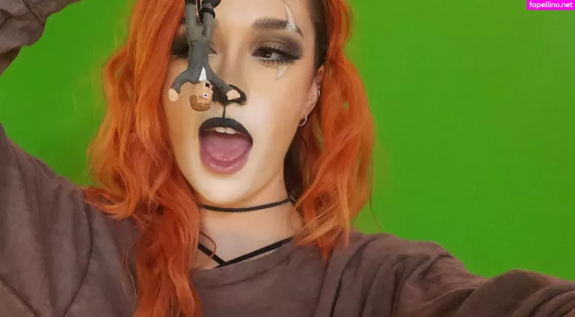 Scarlett Vera OnlyFans Thumbnail #uAlzTtcrqF