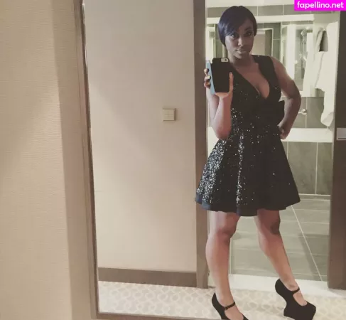 Scarlette Douglas OnlyFans Thumbnail #j3WcJu0xmy