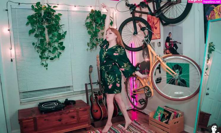 Scarlette Hollywood OnlyFans Thumbnail #cuI1WHHBNc