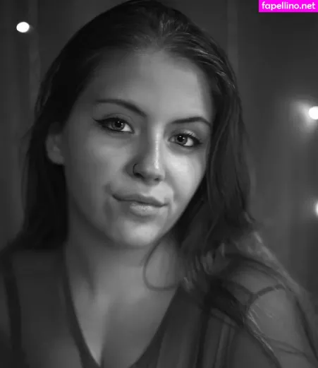 Scarlette Sun OnlyFans Thumbnail #Nlh41NVp7Z