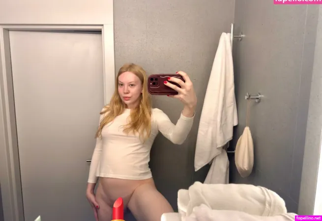 Scarlettford OnlyFans Thumbnail #EgOWA0CMIN