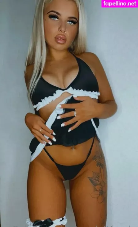 Scarlettfoxvip OnlyFans Thumbnail #1AW2VGurIE