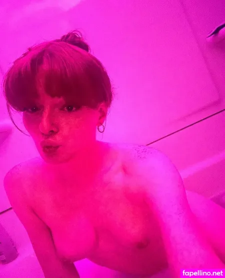 Scarletthedoll OnlyFans Thumbnail #YaMfLxDNcU