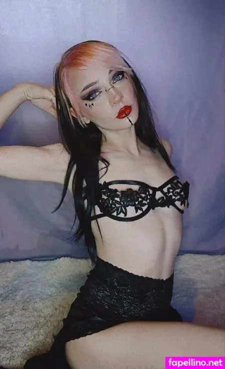 Scarletthornefree OnlyFans Thumbnail #egtTvQYkjT