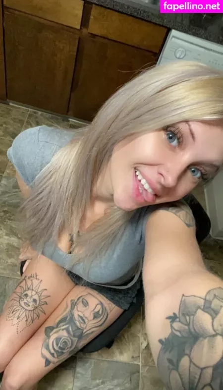 Scarlettkayy OnlyFans Thumbnail #CoySX1jG0b