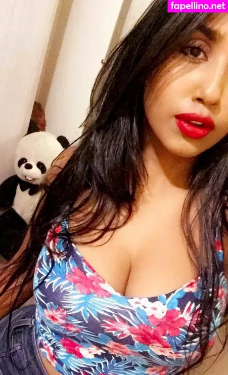 Scarlettmrose OnlyFans Thumbnail #OTwC5XdKRr