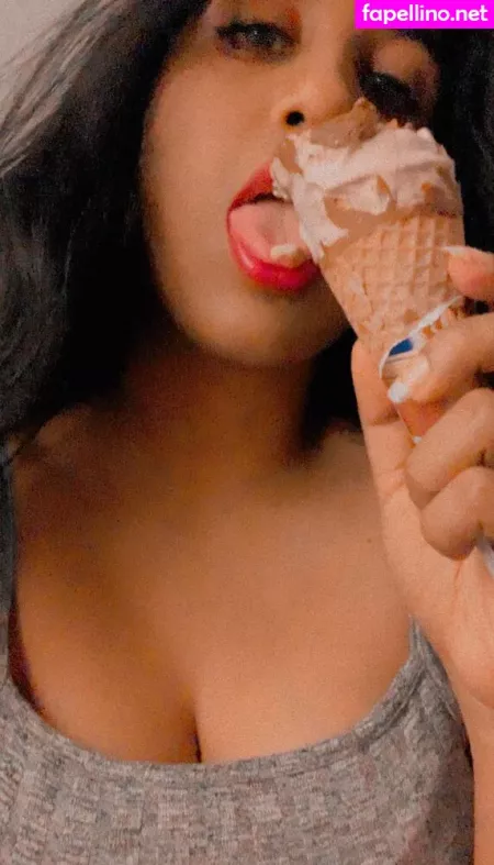 Scarlettmrose OnlyFans Thumbnail #udvhRMGCk8