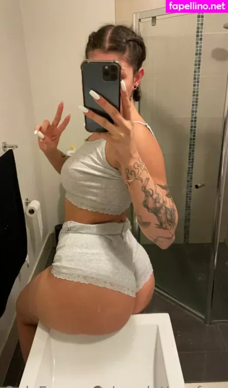 Scarlettrayfree OnlyFans Thumbnail #TBuD1jfVNc