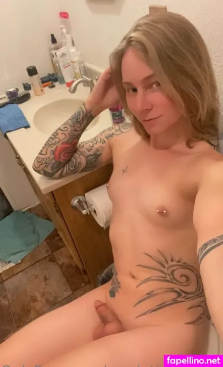 Scarlettred1997 OnlyFans Thumbnail #x6E7fwXQH0