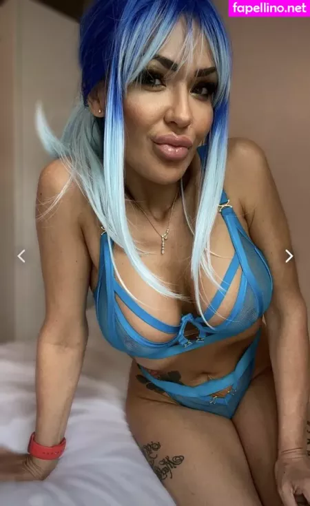 Scarlettrose69x OnlyFans Thumbnail #BWwFcua6V3