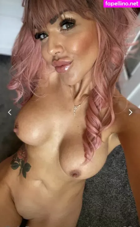 Scarlettrose69x OnlyFans Thumbnail #YbRS4e33kr