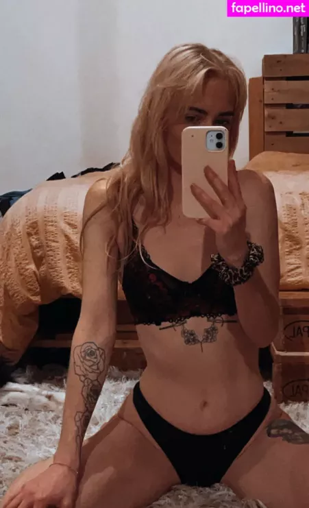 Scarletttjay OnlyFans Thumbnail #xzIV9wmfTD