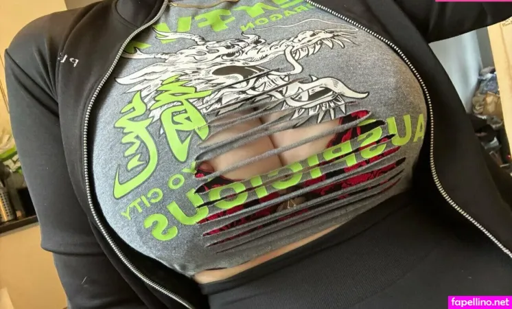 Scarletvip OnlyFans Thumbnail #TiaHLZUzUP