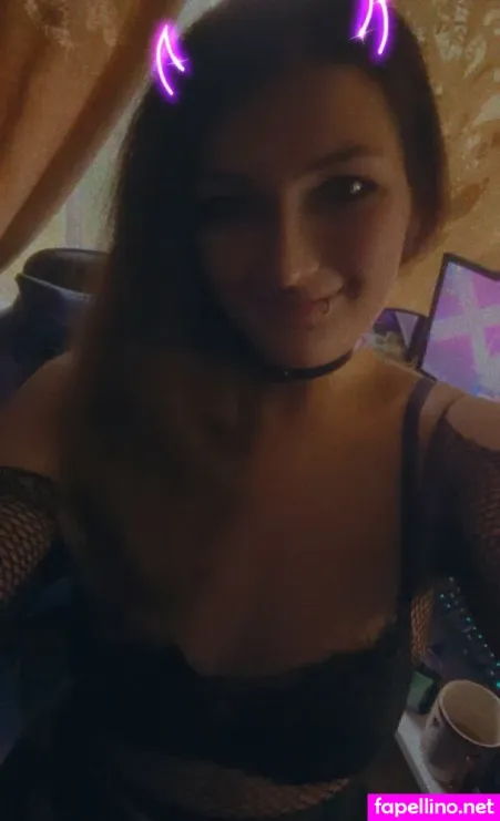 Scarletwolf666 OnlyFans Thumbnail #TYPuRWina7