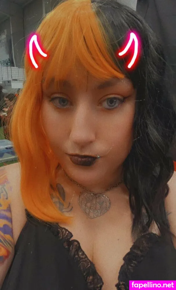 scarlettfoxxmusic, scarletxfoxx Nude Leaked OnlyFans Photo #N7WJrrTVkH