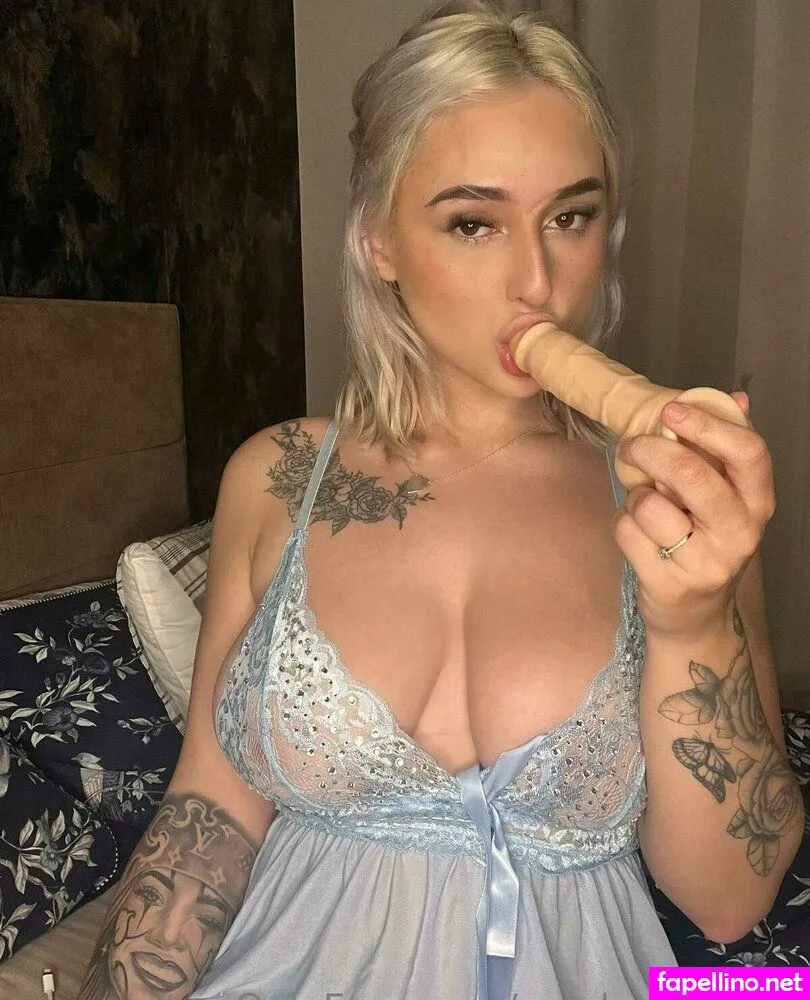 Scarletxroseee, scarletxrose__x Nude Leaked OnlyFans Photo #H3j9MnAE7k