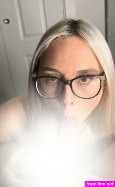 Scarletxroseee 1 OnlyFans Thumbnail #pI8wuK6uUo