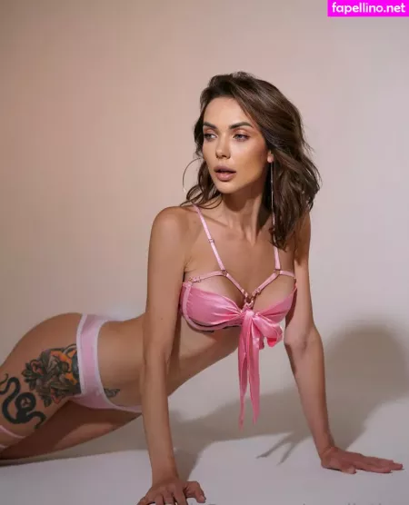 Scarlletlee OnlyFans Thumbnail #e7Hp0BJ16f