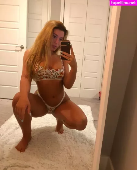 Scarrlettt OnlyFans Thumbnail #4Tmnt4l9ul