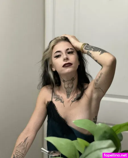 Scarryp0ppins OnlyFans Thumbnail #eqH4gKqT9z