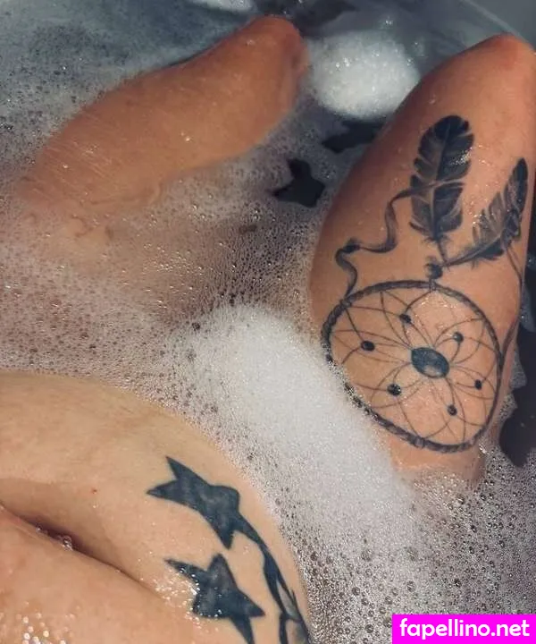 schaennie_, schaennie_95 Nude Leaked OnlyFans Photo #0swHuWIcWs