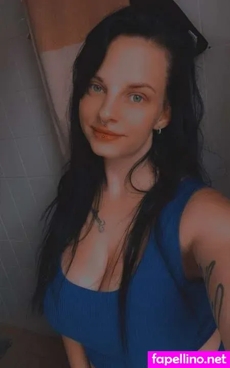 Schaennie 95 OnlyFans Thumbnail #VpXYSilXqT