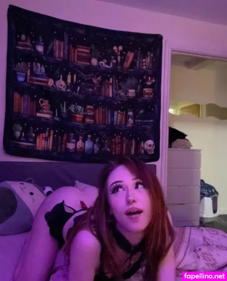 Schizo Kitty OnlyFans Thumbnail #eDl3ZkLB2s