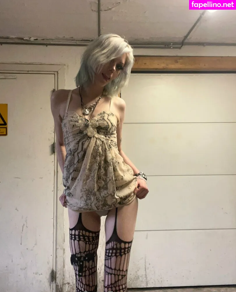 chriistinaa23, schnitzelbby Nude Leaked OnlyFans Photo #c0aY96GaY2