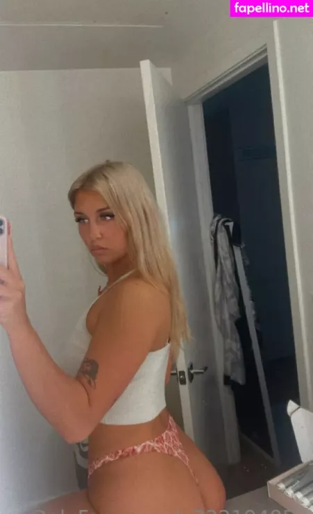 School Girllexi OnlyFans Thumbnail #SpCtyn1cVm