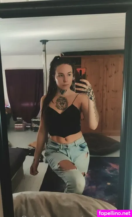 Schrimpgirl OnlyFans Thumbnail #ZhSMxWekro