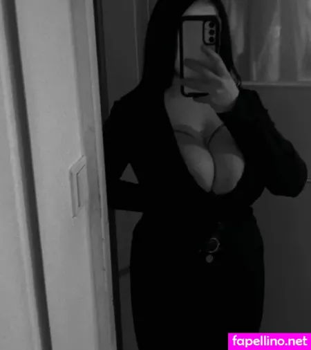 Schrpia OnlyFans Thumbnail #Y603AxtSVp