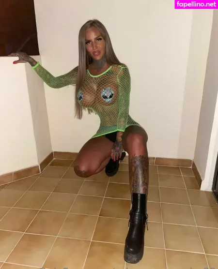 Schwarzemamba89 OnlyFans Thumbnail #FH5XlH6ORX