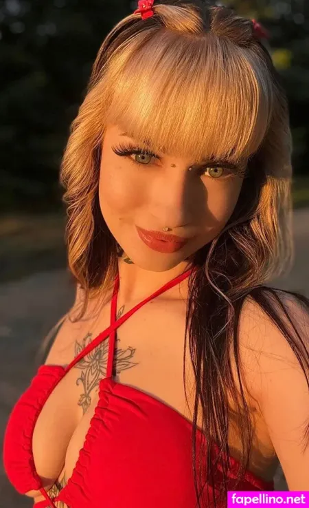 Schweinenuttenfotzenscheisse OnlyFans Thumbnail #e1CdtIt7XH