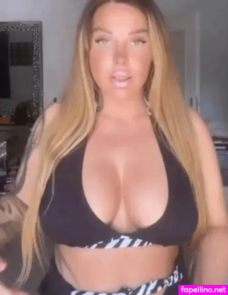 Schwesta Ewa OnlyFans Thumbnail #i6muC3ph2A