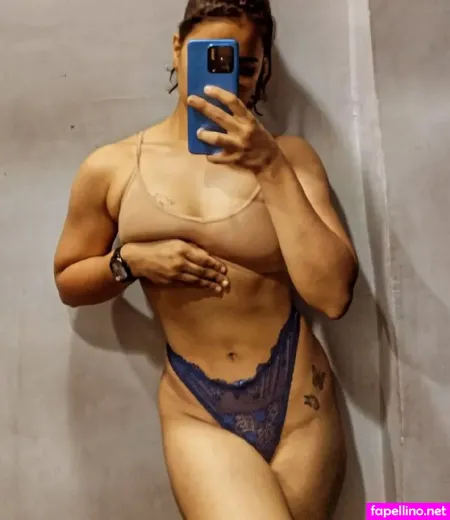 Schwester Asmaa88 OnlyFans Thumbnail #9St5n0cjx5