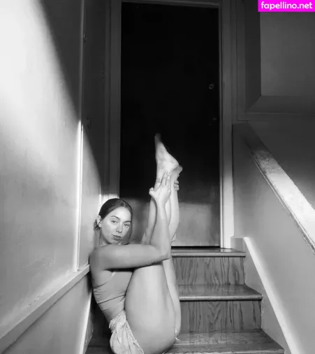 Scorpio Yoga Girl OnlyFans Thumbnail #AWgxtAByUo