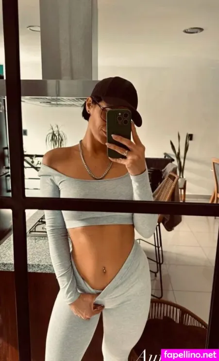 Scorpionsprincess OnlyFans Thumbnail #J52WWty3rT