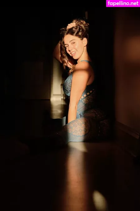 Scorpioyogagirl OnlyFans Thumbnail #EKo36OpwCZ