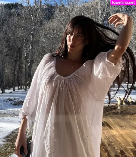 Scout Larue Willis OnlyFans Thumbnail #cOkL6b9sYi