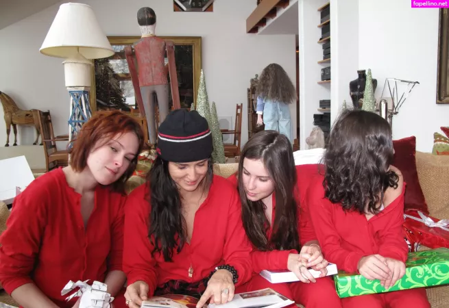 Scout Willis OnlyFans Thumbnail #Rn8xP7czzr